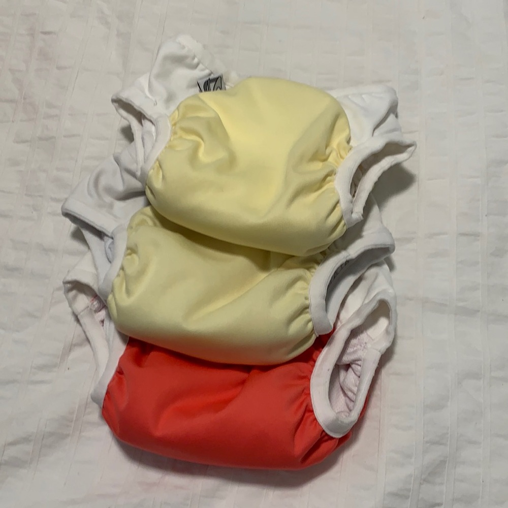 3 like new S Pull-on Super Undies training pants